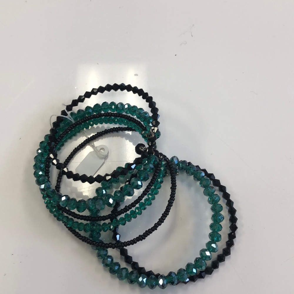 Crystal beaded bracelet one size